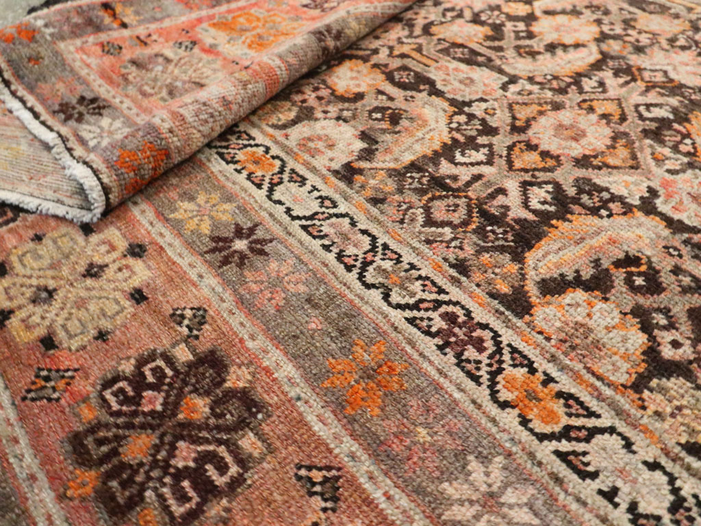 Antique Persian Mahal Gallery Rug, No.11753 - Gsblank