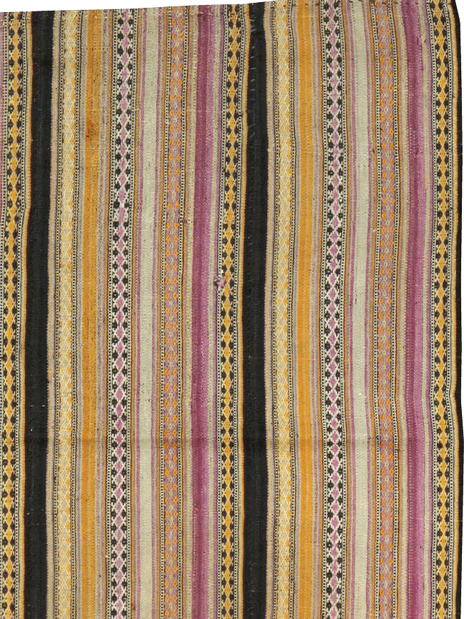 Vintage Persian Kilim, No.11760 - Gsblank