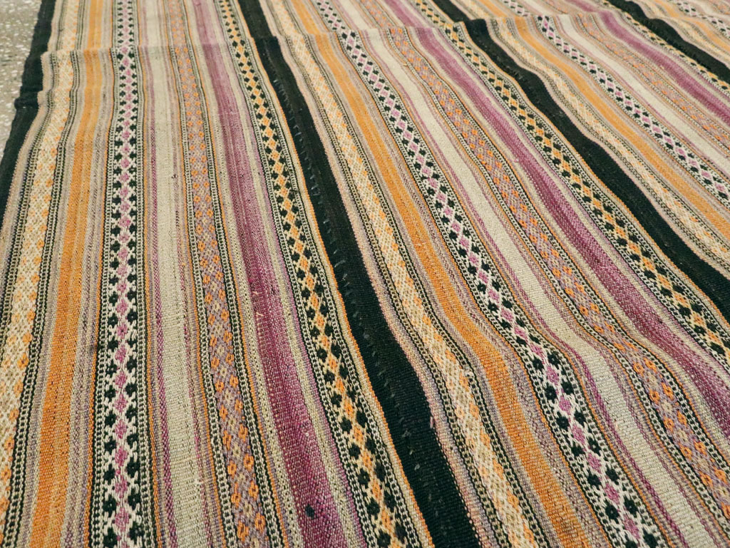 Vintage Persian Kilim, No.11760 - Gsblank