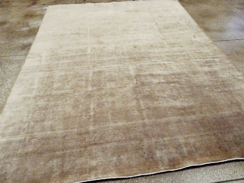 Antique Persian Tabriz Carpet, No.11786 - Gsblank