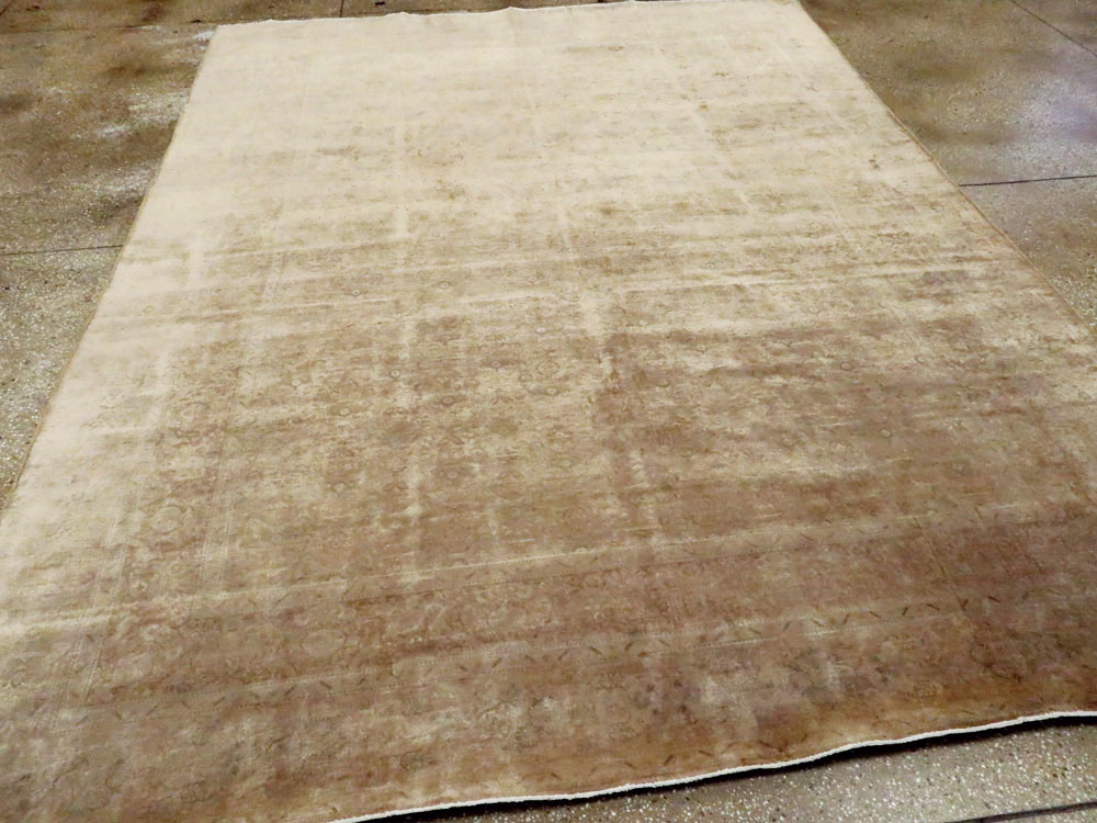 Antique Persian Tabriz Carpet, No.11786 - Gsblank