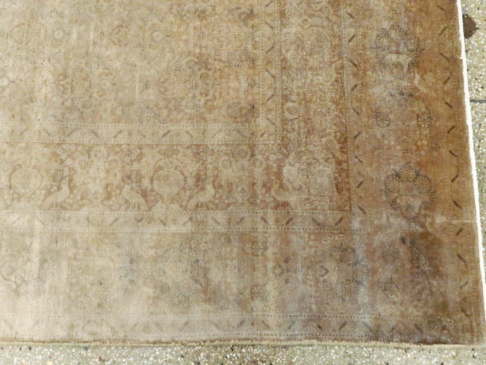 Antique Persian Tabriz Carpet, No.11786 - Gsblank