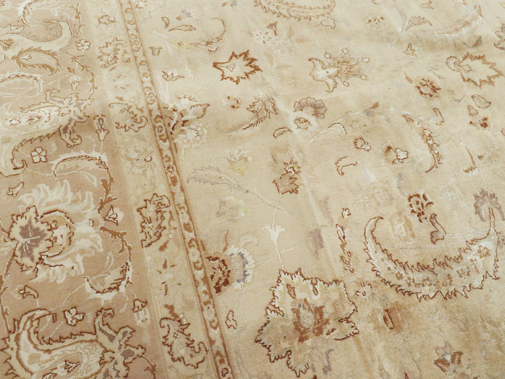 Vintage Persian Tabriz Carpet, No.11787 - Gsblank