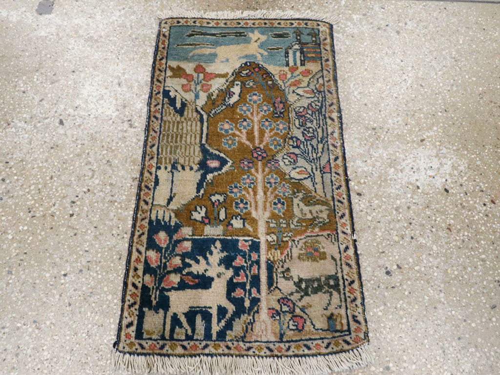 Vintage Persian Tabriz Pictorial Rug (Pair: 2 of 2), No.11832 - Gsblank