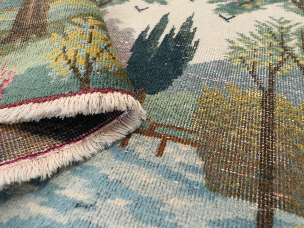 Vintage Persian Tabriz Pictorial Rug, No.11844 - Gsblank