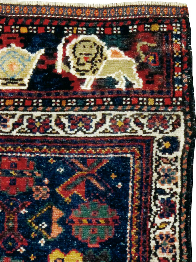 Antique Persian Pictorial Bag Face Rug, No.11845 - Gsblank