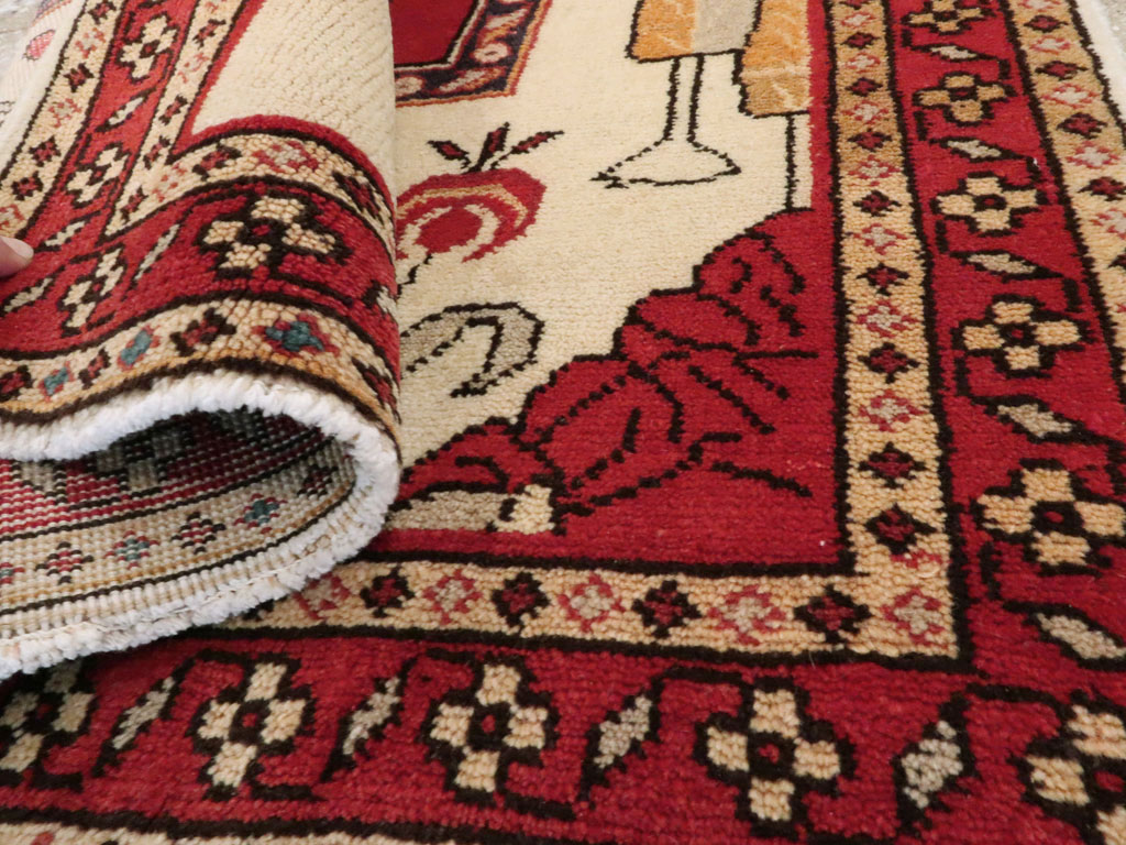 Vintage Persian Tabriz Pictorial Rug (Pair: 2 of 2), No.11850 - Gsblank