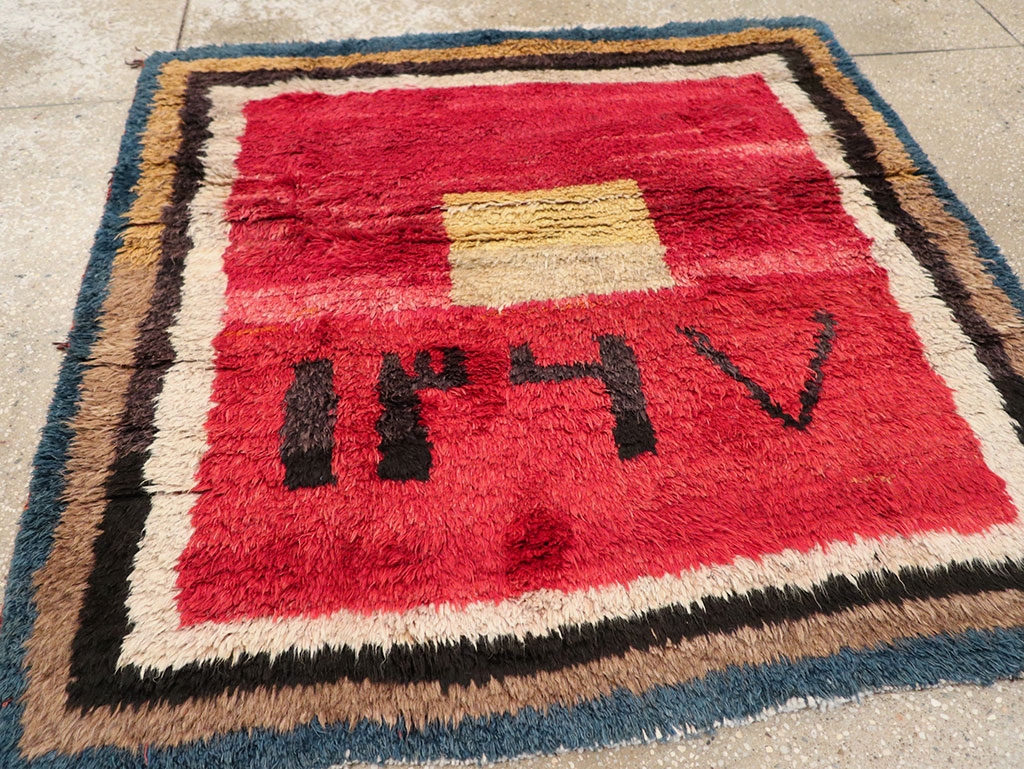 Vintage Persian Gabbeh Square Scatter Rug, No.11884 - Gsblank