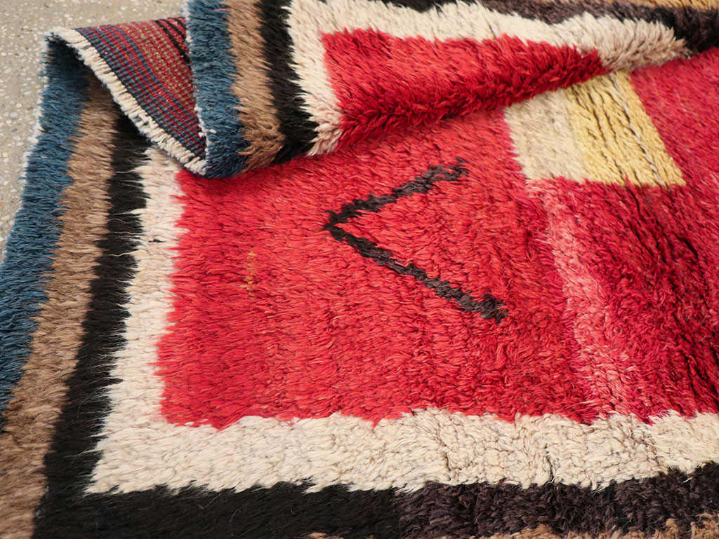 Vintage Persian Gabbeh Square Scatter Rug, No.11884 - Gsblank