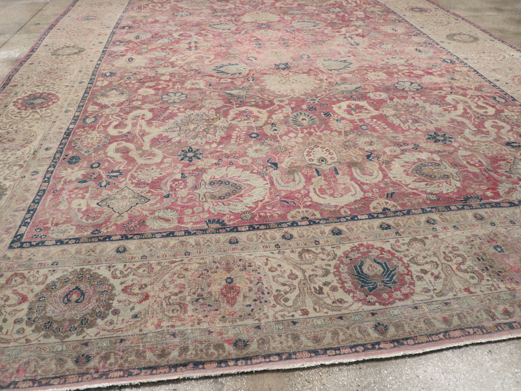 Antique Persian Tabriz Carpet, No.11907 - Gsblank