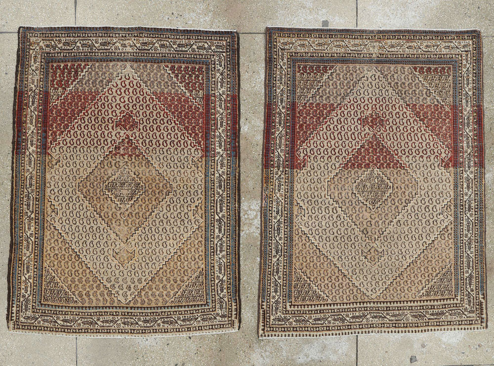 Antique Persian Tabriz Rug (Pair: 2 of 2), No.11964 - Gsblank