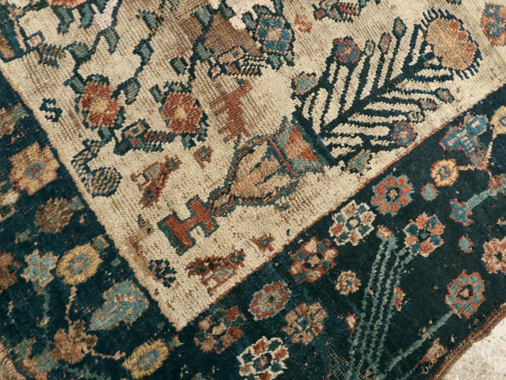 Antique Afshar Rug, No.11973 - Gsblank