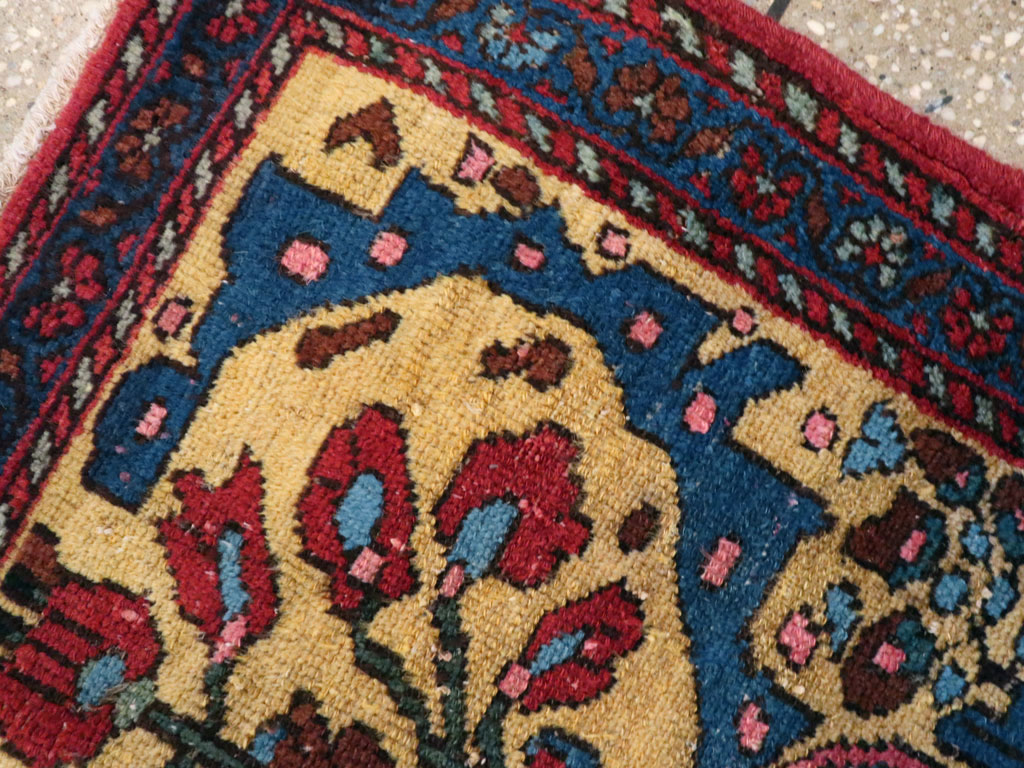 Antique Persian Lilihan Rug, No.11976 - Gsblank
