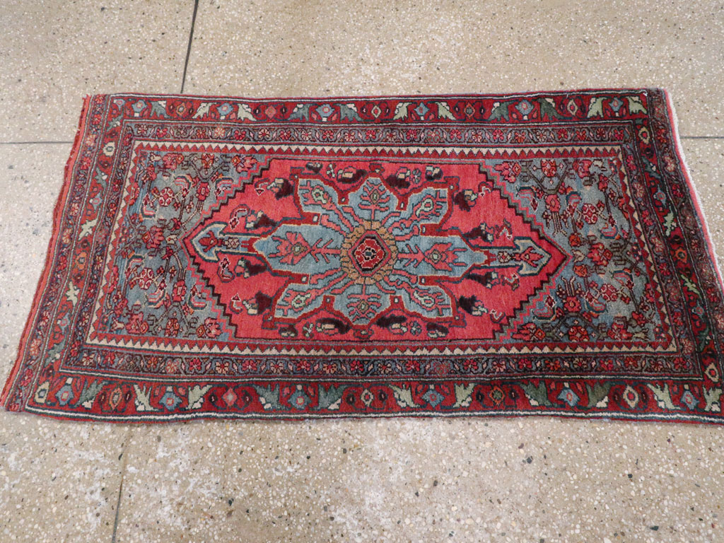 Antique Persian Bidjar Throw Rug, No.11980 - Gsblank