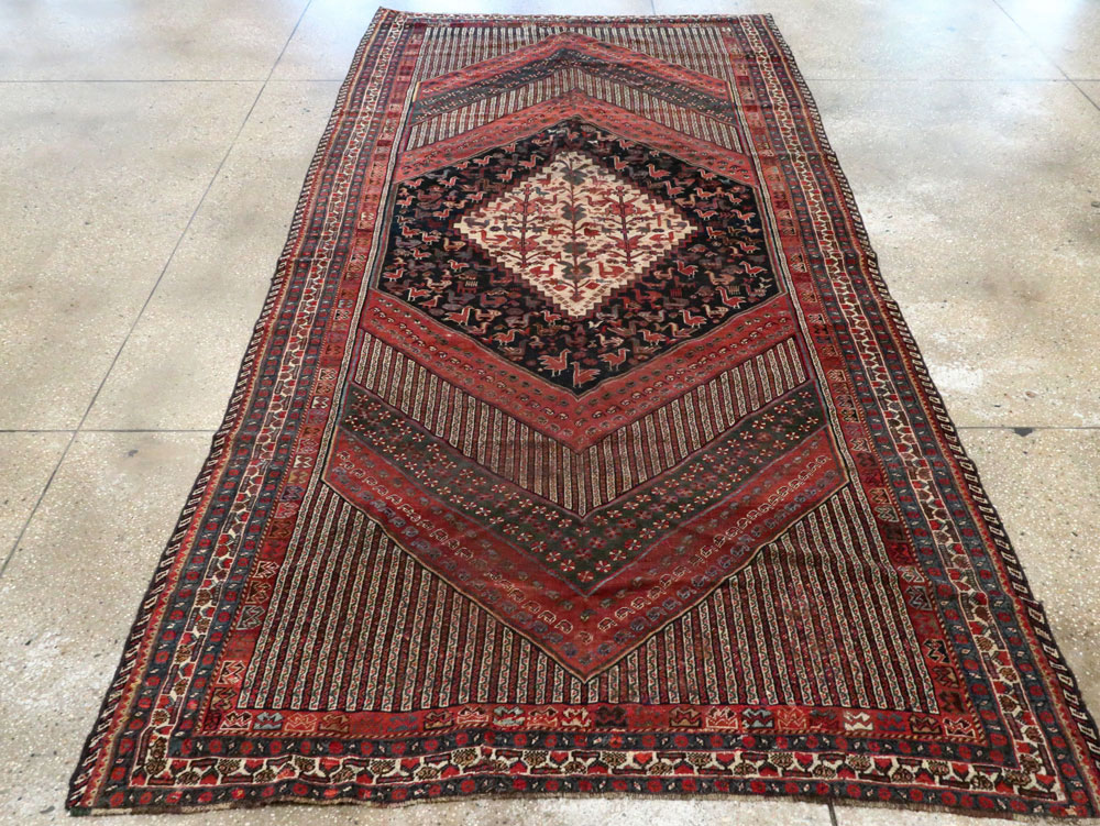 Antique Shiraz Gallery Carpet, No.12036 - Gsblank