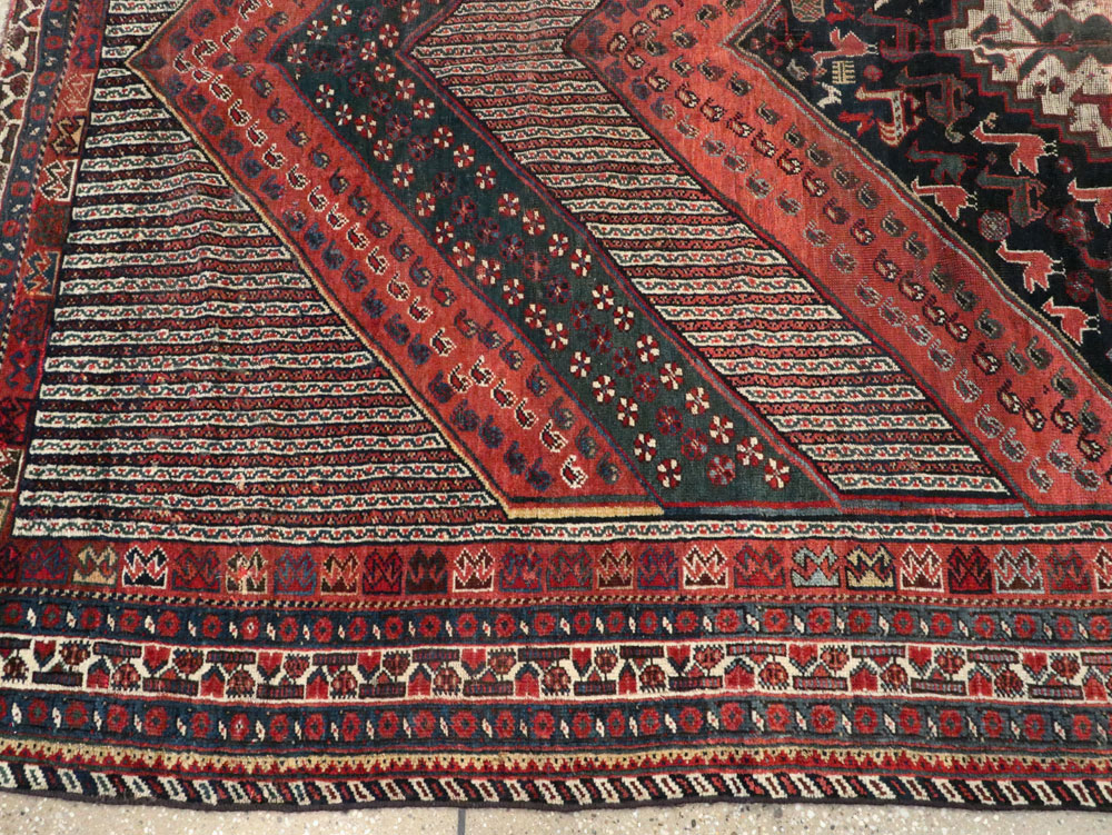Antique Shiraz Gallery Carpet, No.12036 - Gsblank