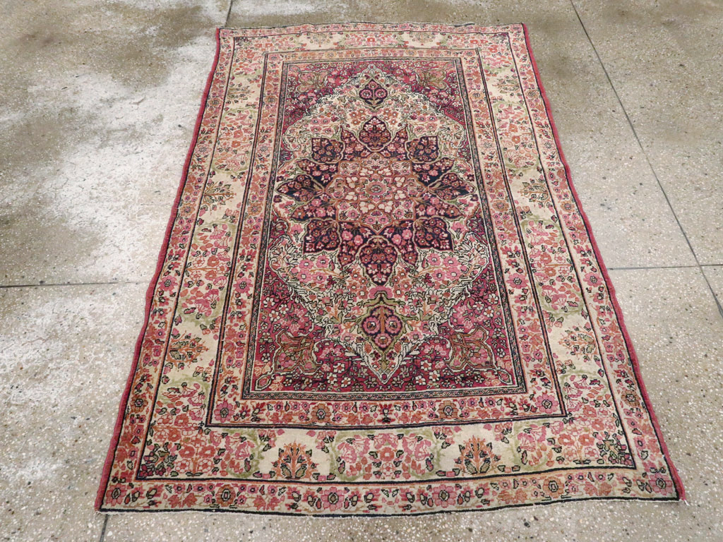 Antique Persian Lavar Kerman Rug, No.12057 - Gsblank