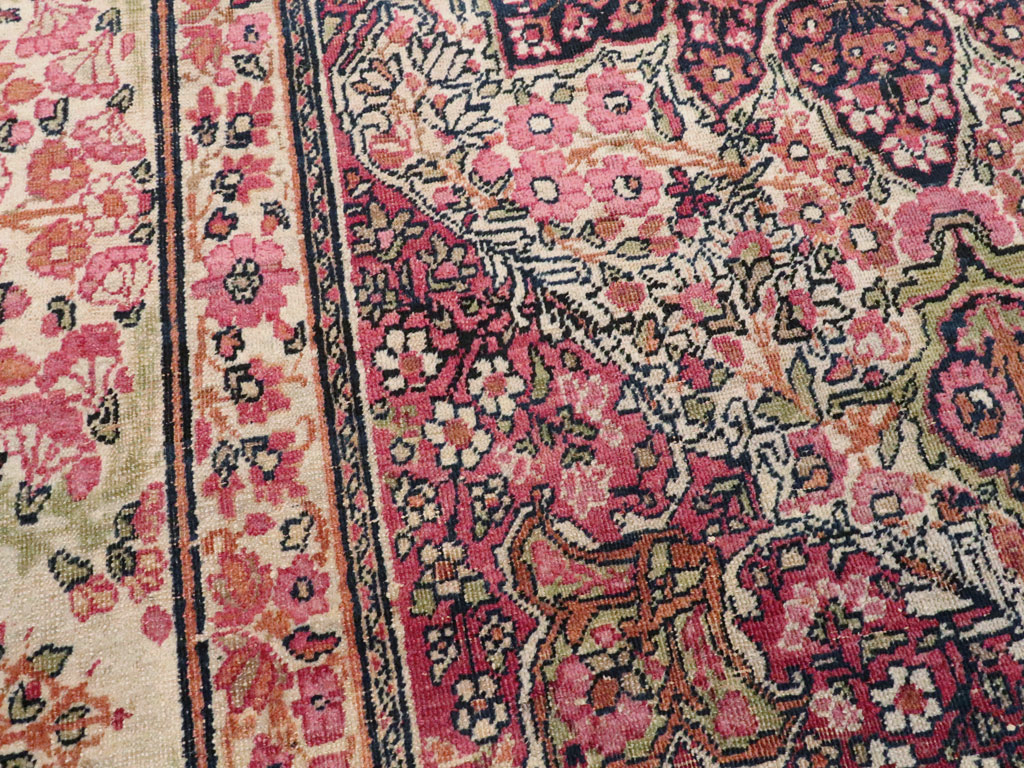 Antique Persian Lavar Kerman Rug, No.12057 - Gsblank