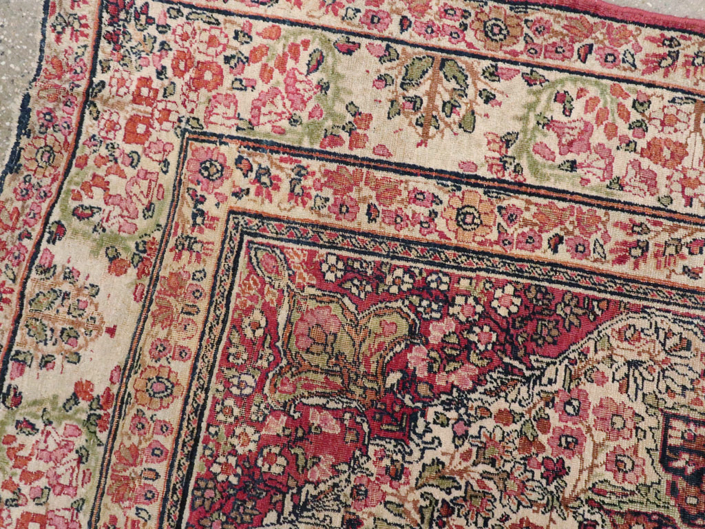 Antique Persian Lavar Kerman Rug, No.12057 - Gsblank