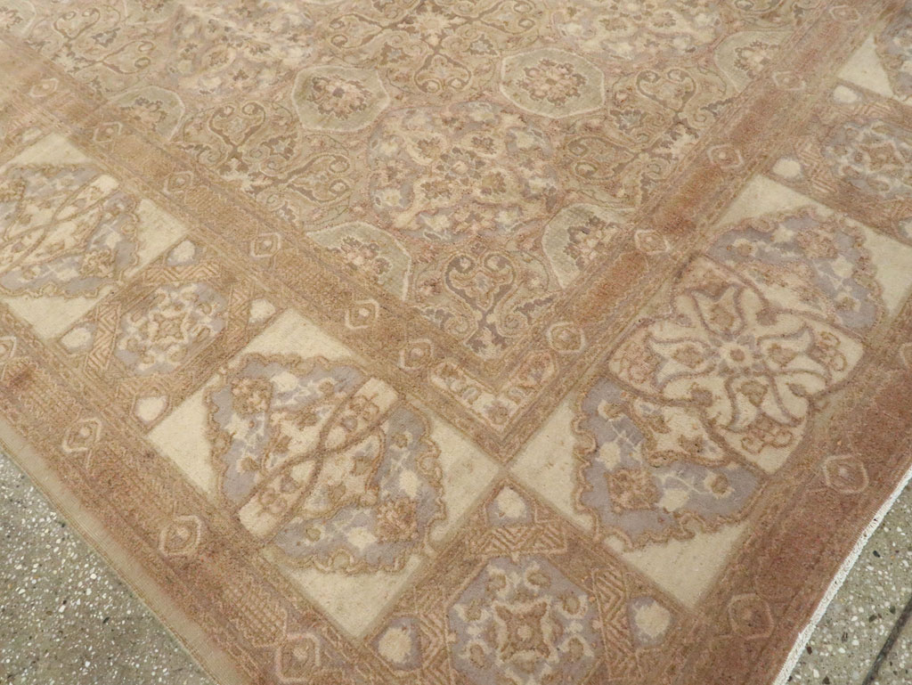 Vintage Tabriz Carpet, No.12077 - Gsblank