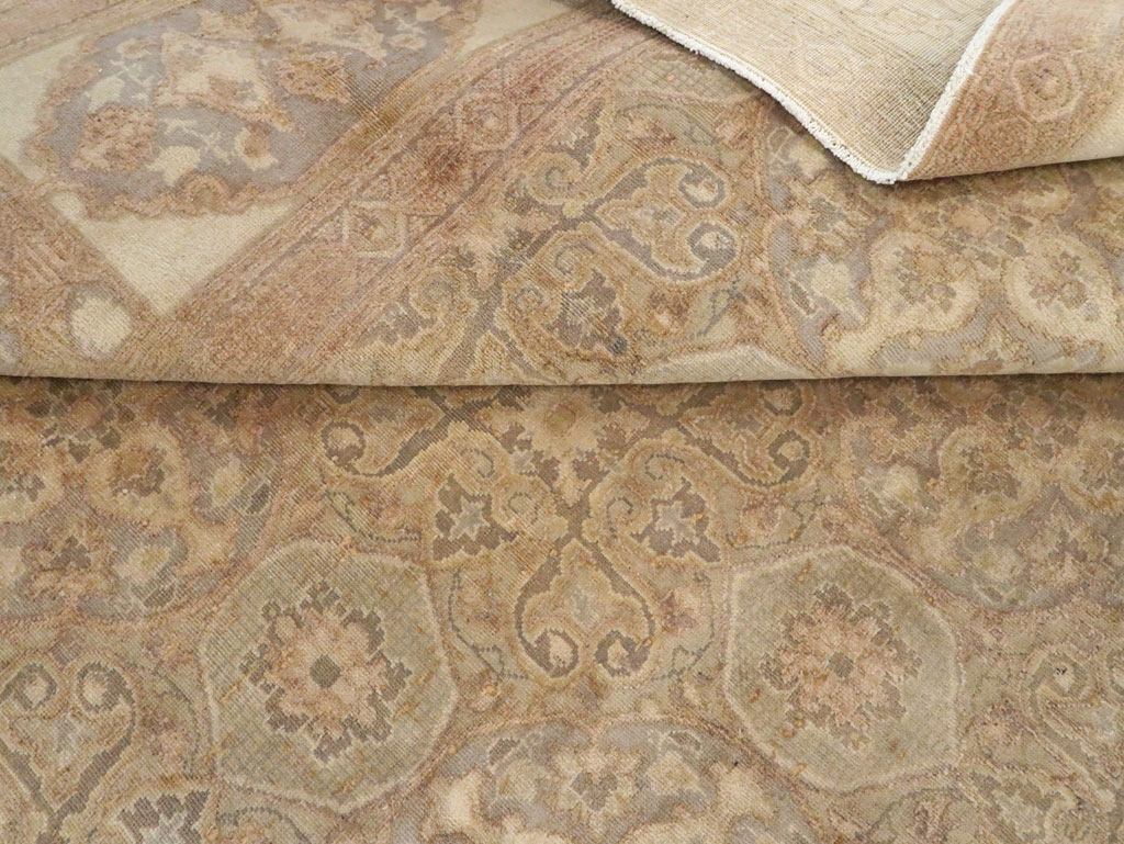 Vintage Tabriz Carpet, No.12077 - Gsblank