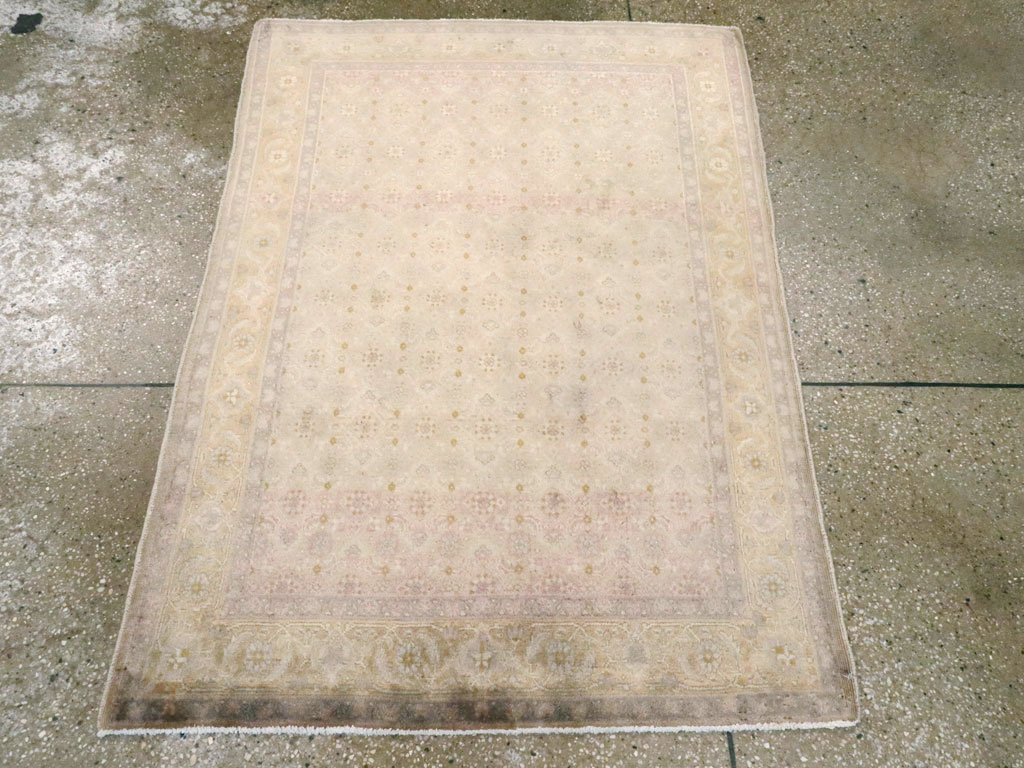 Antique Persian Tabriz Carpet, No.12165 - Gsblank