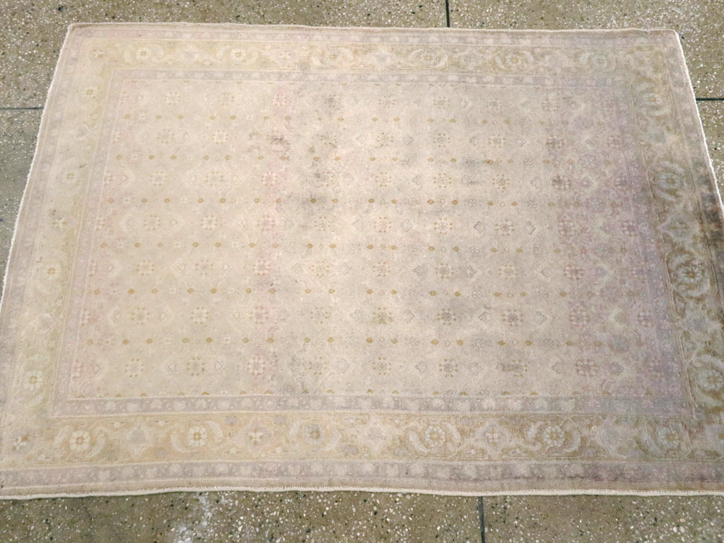 Antique Persian Tabriz Carpet, No.12165 - Gsblank