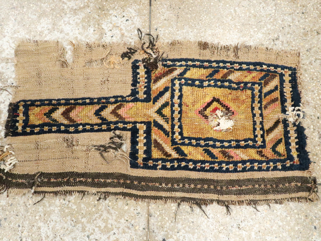 Antique Gabbeh Rug, No.12181 - Gsblank