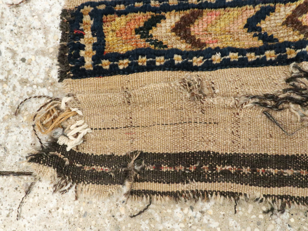Antique Gabbeh Rug, No.12181 - Gsblank