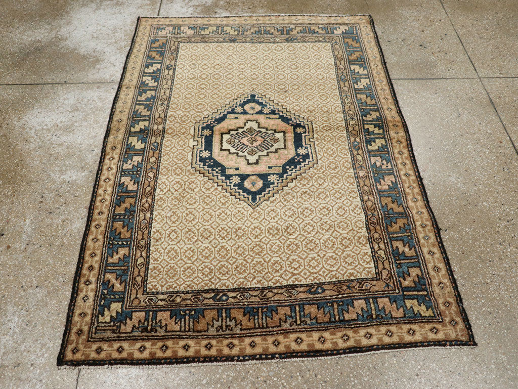 Antique Persian Serab Rug , No.12184 - Gsblank