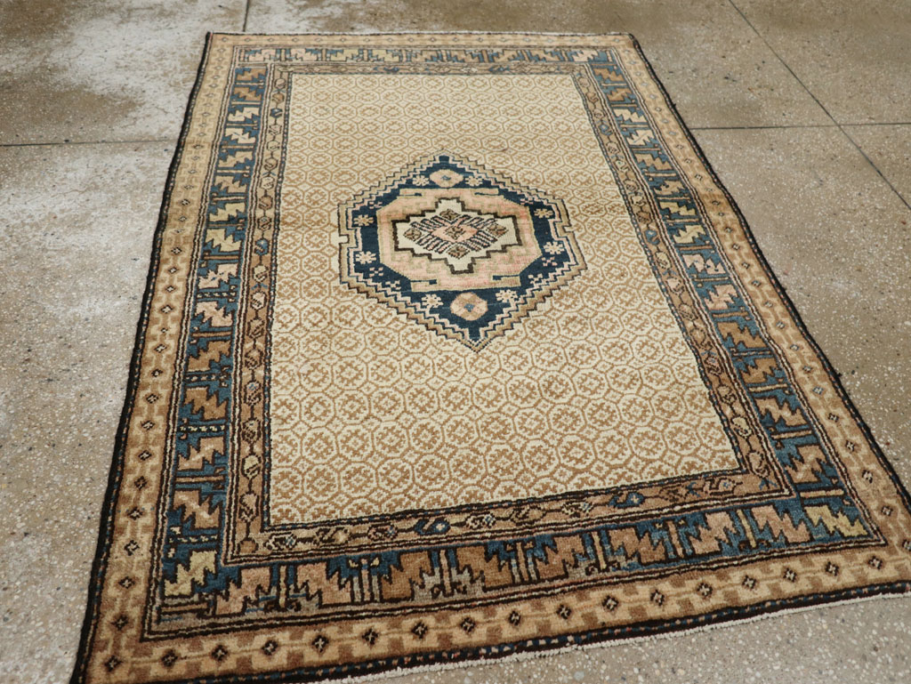 Antique Persian Serab Rug , No.12184 - Gsblank