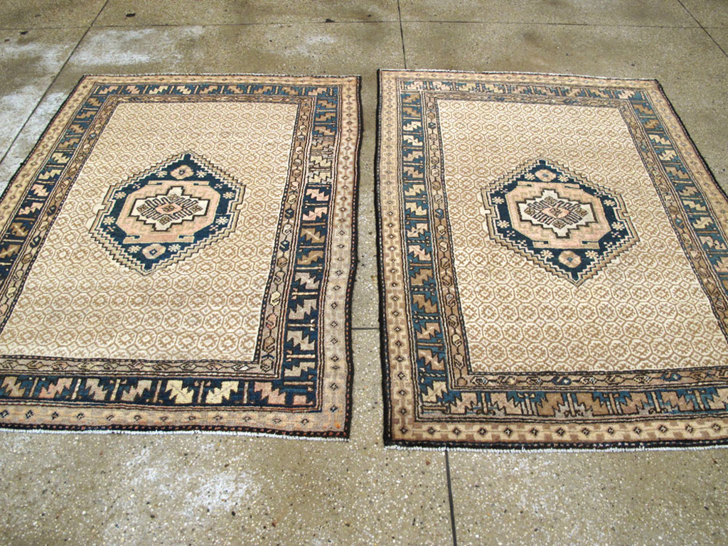 Antique Persian Serab Rug (Pair: 1 of 2), No.12184 - Gsblank