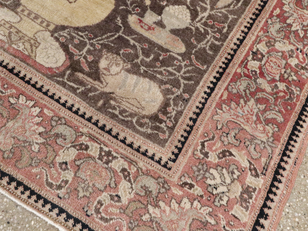 Antique Tabriz Pictorial Rug, No.12187 - Gsblank