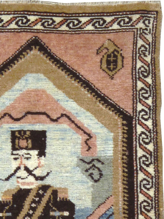 Antique Hamadan Pictorial Rug (Pair: 1 of 2), No.12188 - Gsblank