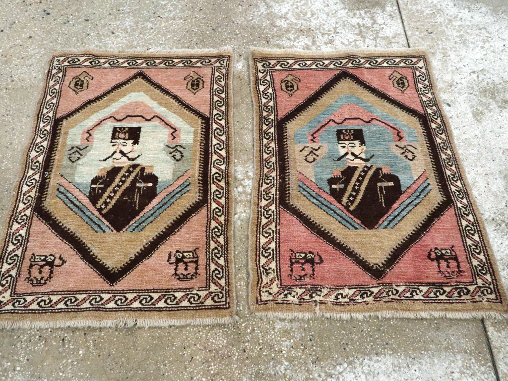 Antique Hamadan Pictorial Rug (Pair: 1 of 2), No.12188 - Gsblank