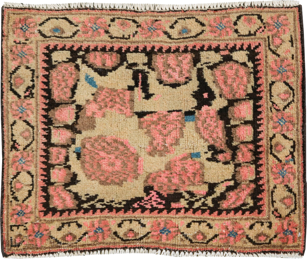 Antique Caucasian Karabagh Rug (Pair: 1 of 2), No.12193 - Gsblank