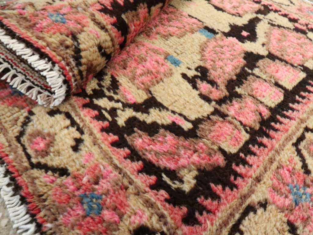 Antique Caucasian Karabagh Rug (Pair: 1 of 2), No.12193 - Gsblank