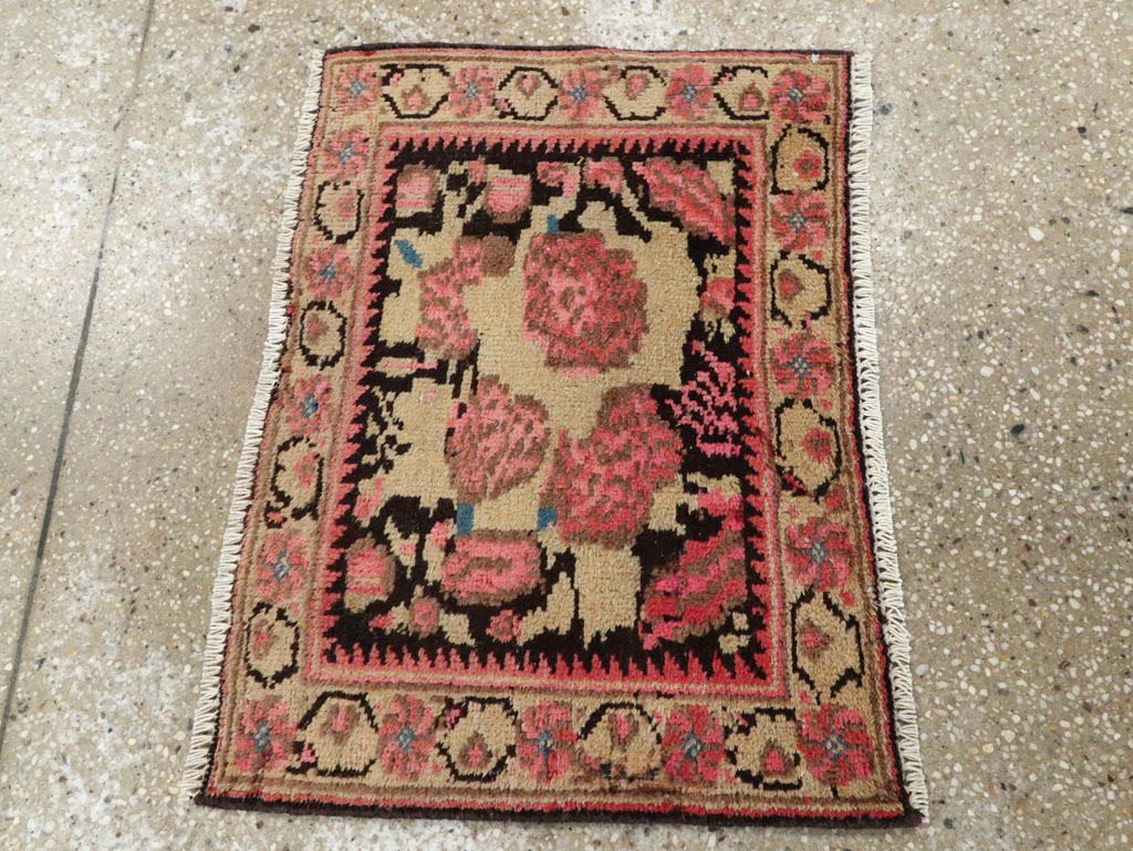 Antique Caucasian Karabagh Rug (Pair: 2 of 2), No.12194 - Gsblank