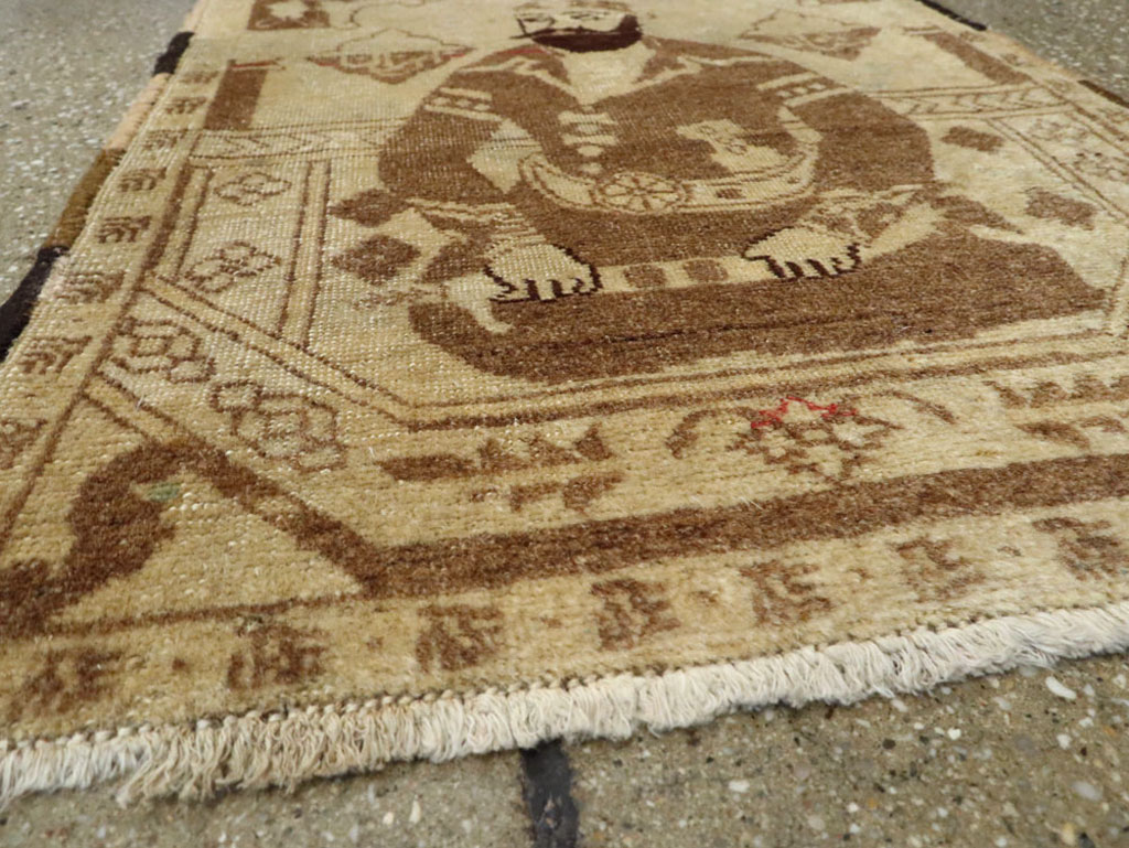 Antique Persian Tabriz Pictorial Rug, No.12204 - Gsblank