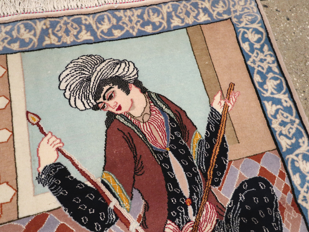 Vintage Persian Isfahan Pictorial Rug, No.12208 - Gsblank