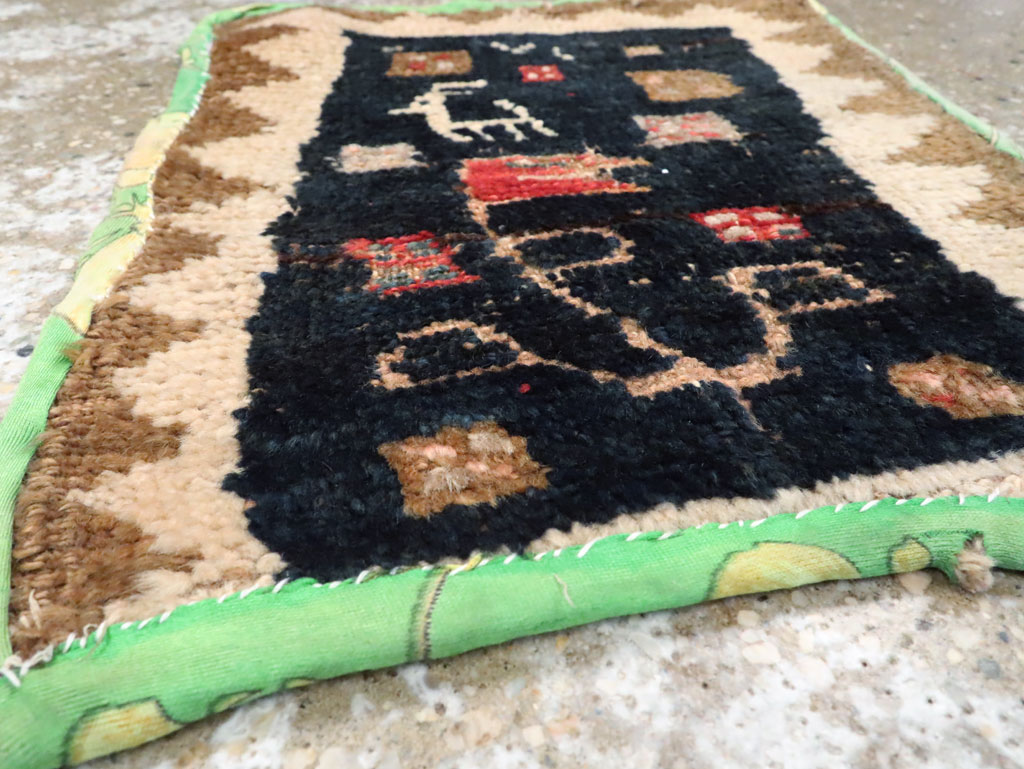 Vintage Persian Gabbeh Rug, No.12220 - Gsblank