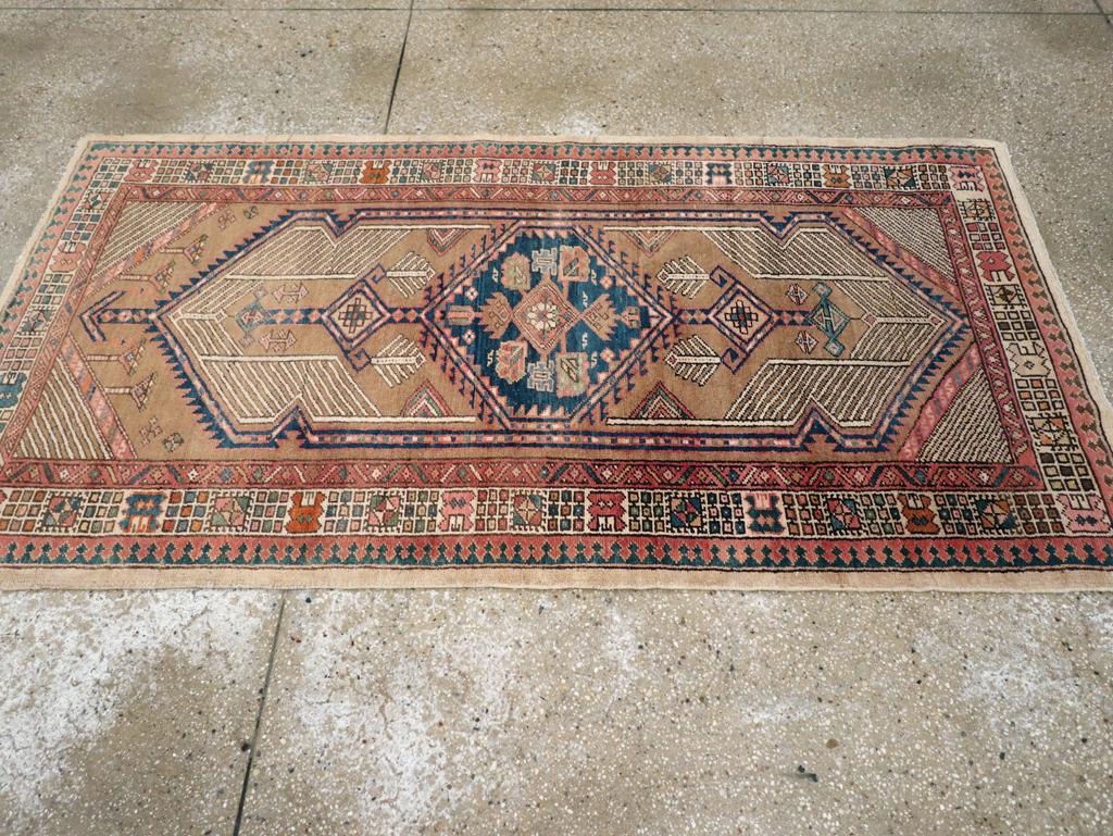 Antique Persian Serab Rug, No.12245 - Gsblank