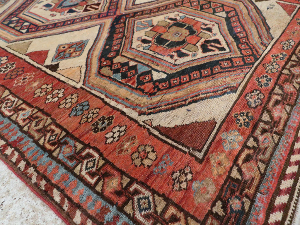 Antique Persian Bidjar Gallery Rug, No.12263 - Gsblank