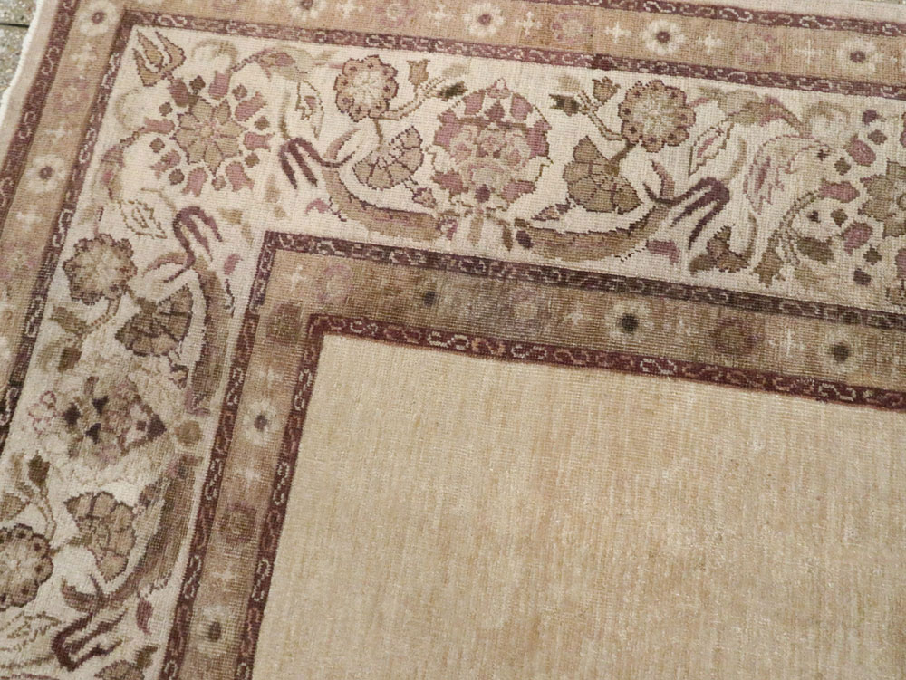 Antique Indian Agra Rug, No.12265 - Gsblank