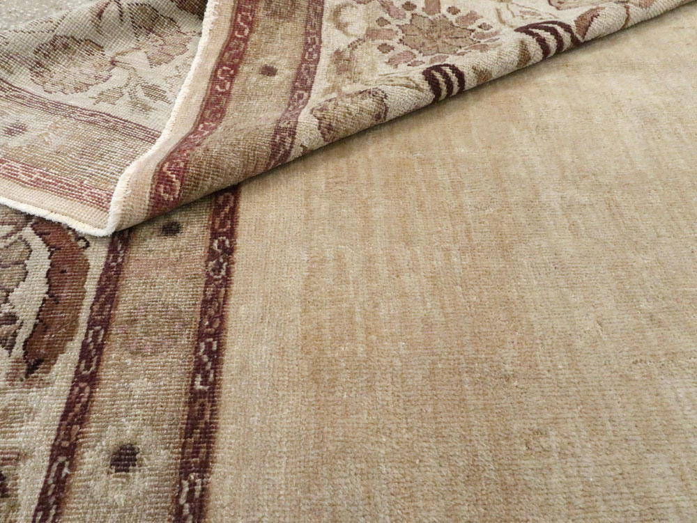 Antique Indian Agra Rug, No.12265 - Gsblank