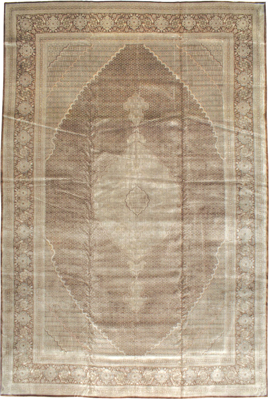 Vintage Persian Tabriz Rug, No.12405 - Gsblank