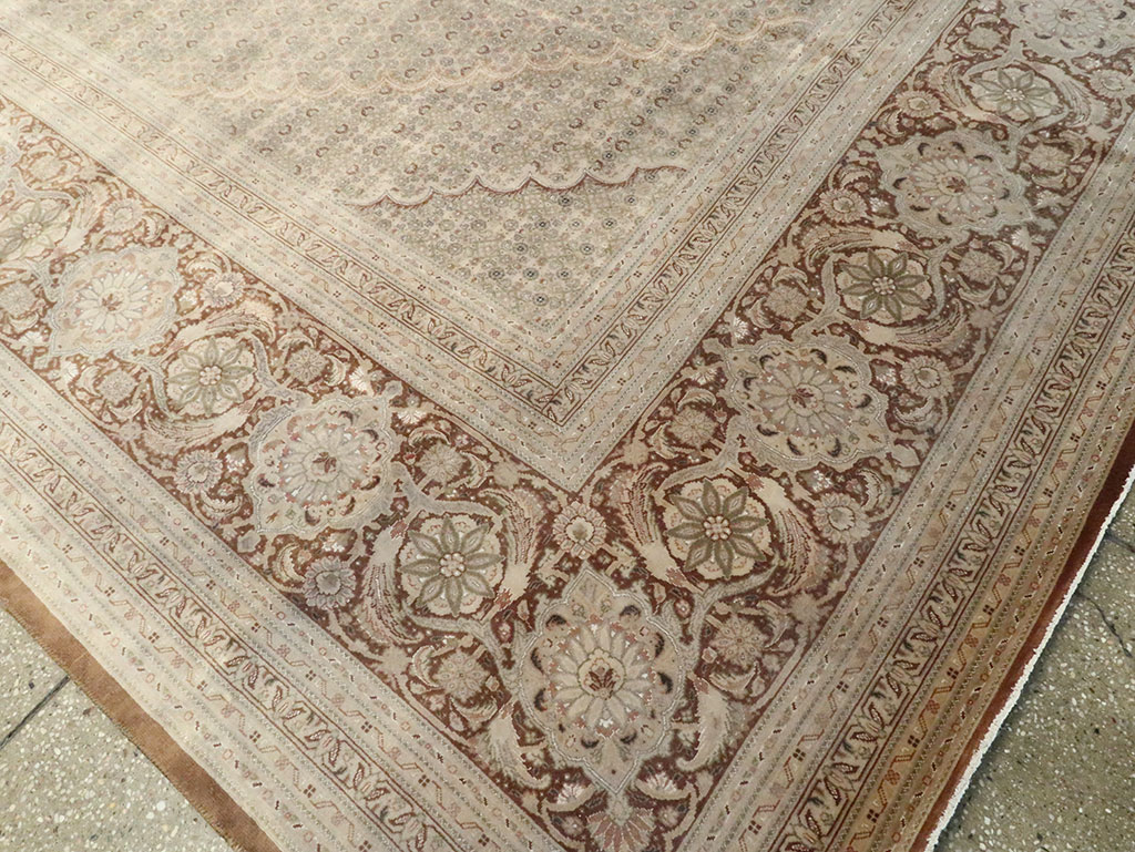 Vintage Persian Tabriz Rug, No.12405 - Gsblank