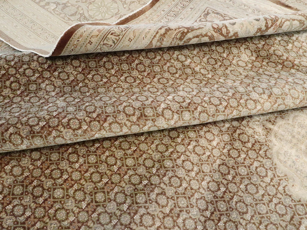 Vintage Persian Tabriz Rug, No.12405 - Gsblank