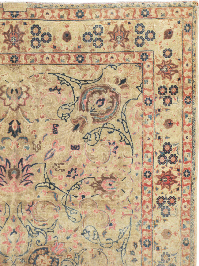 Antique Persian Tabriz Rug, No.12425 - Gsblank