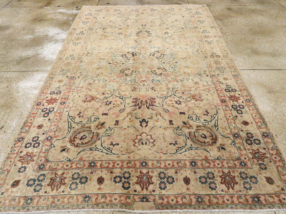 Antique Persian Tabriz Rug, No.12425 - Gsblank